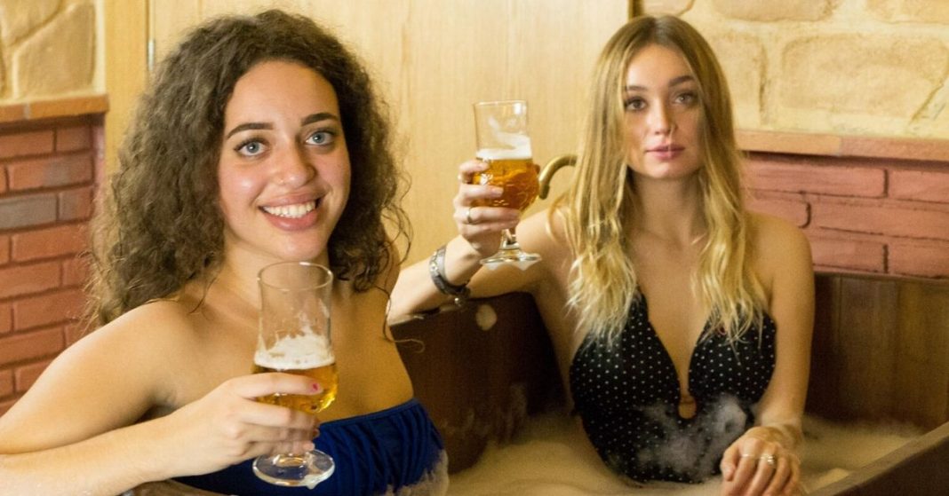 Espanha cria Spa de Cerveja para amantes da bebida