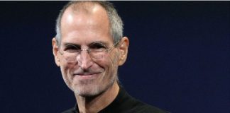 Steve Jobs “É a Inovação que distingue um líder de um seguidor”.