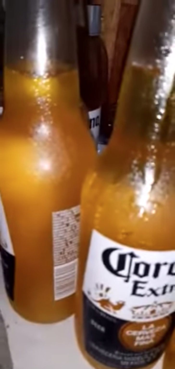 cervejas com uruna - Ambulantes vendem urina engarrafada como se fossem cervejas!