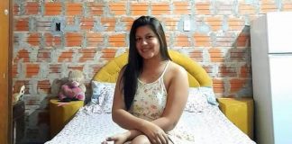 “Sem reboco, mas com casa própria.”, diz jovem feliz em seu próprio lar!